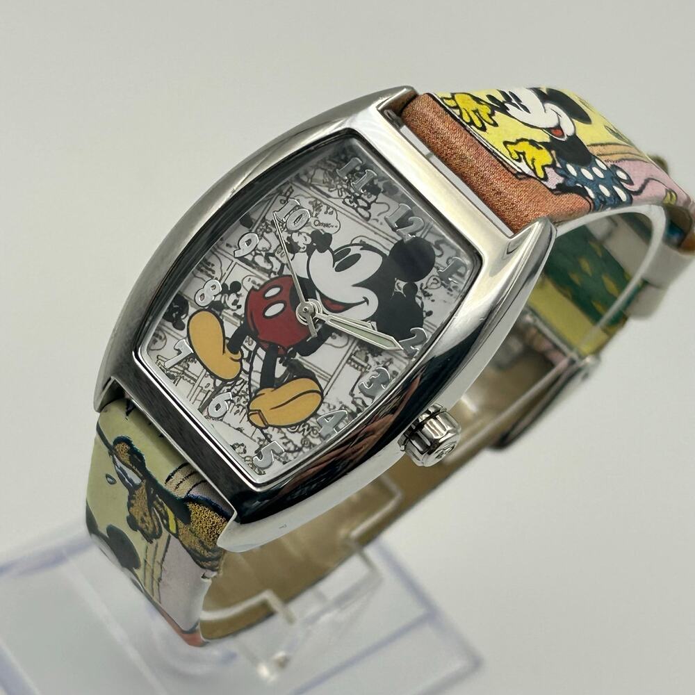 Disney Mickey Mouse "Through the Years" Silver St Steel Case Working New Battery